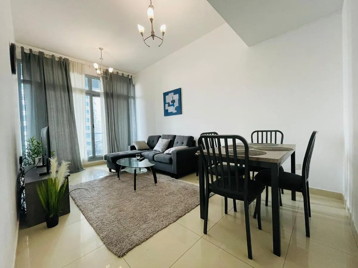 Dubai Marina 1 Bedroom Hall Apartment With Beautiful View