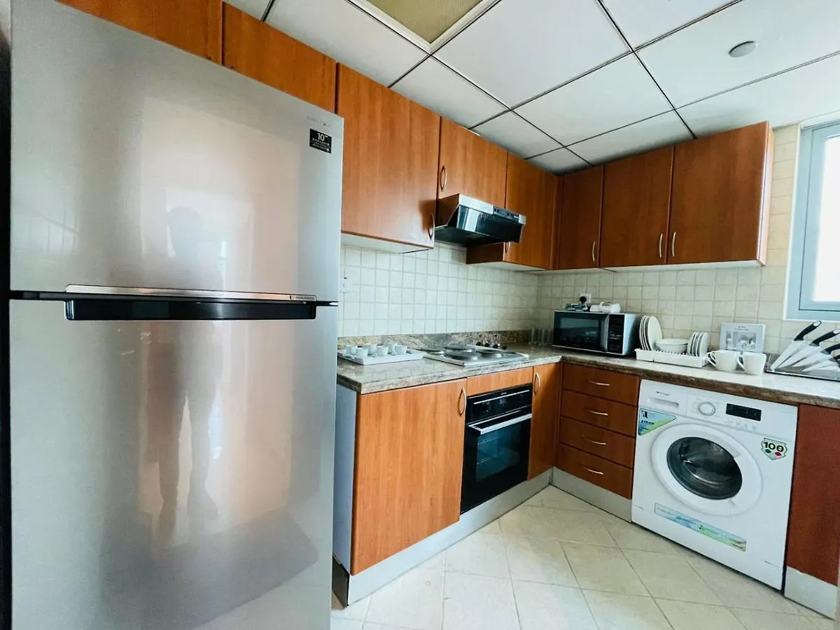 Dubai Marina 1 Bedroom Hall Apartment With Beautiful View