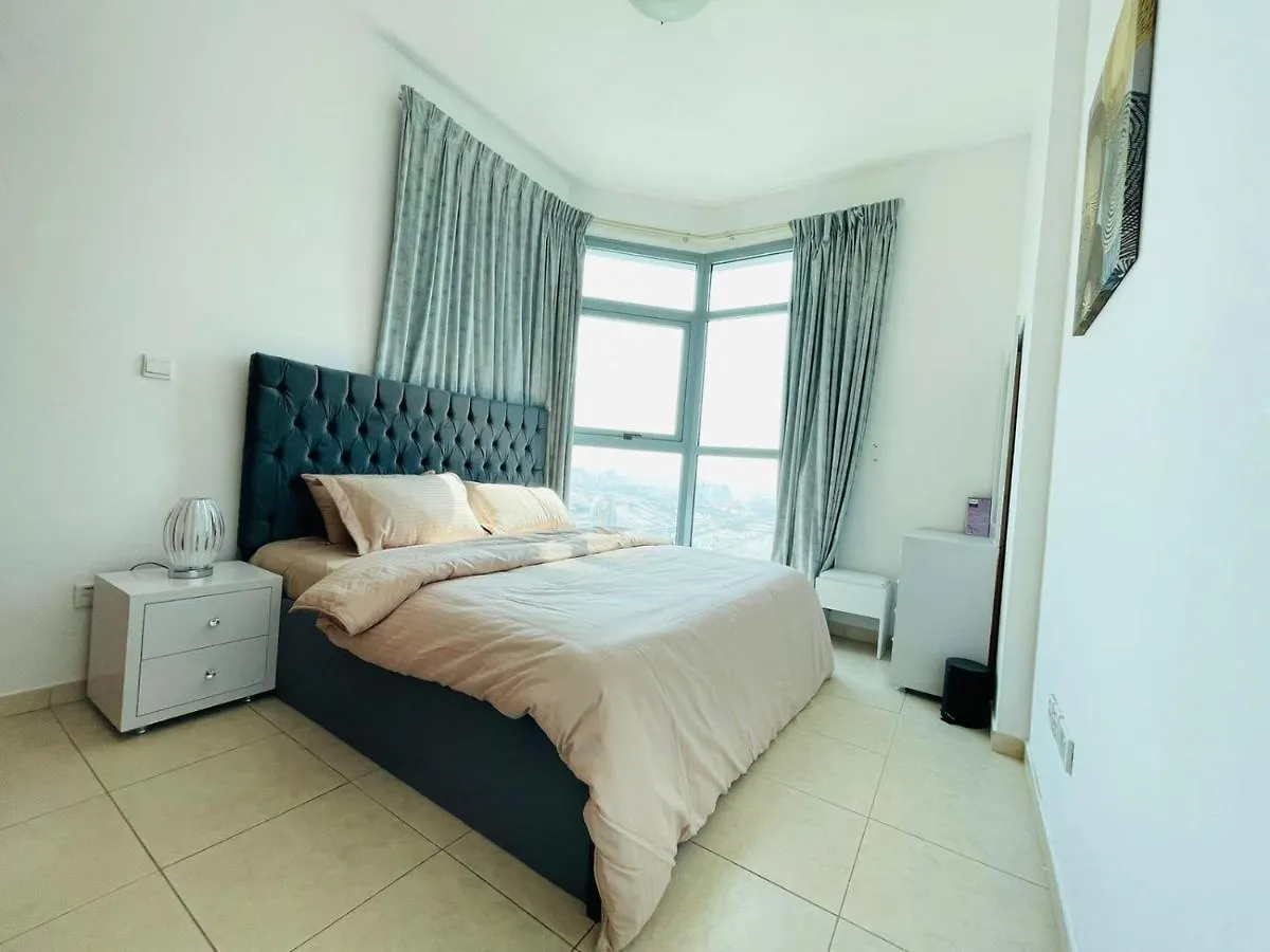 Dubai Marina 1 Bedroom Hall Apartment With Beautiful View