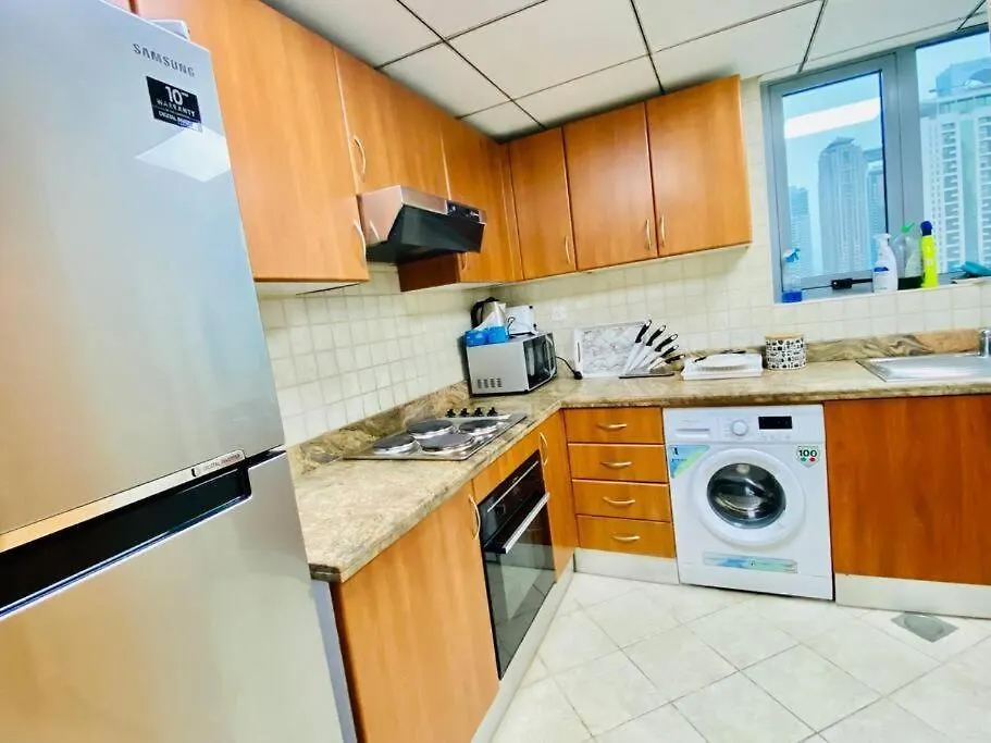 Dubai Marina 1 Bedroom Hall Apartment With Beautiful View